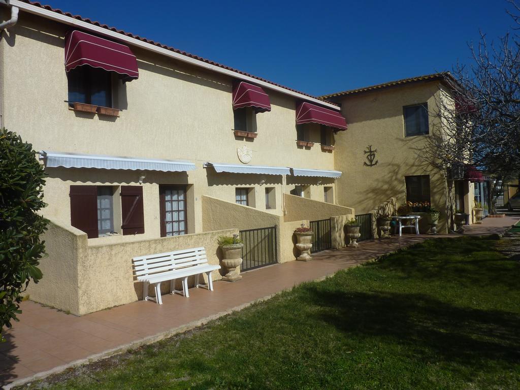 Hotel Longo Mai Arles Exterior foto
